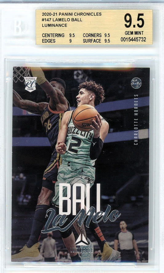 2020/21 Panini Chronicles Luminance #147 Lamelo Ball